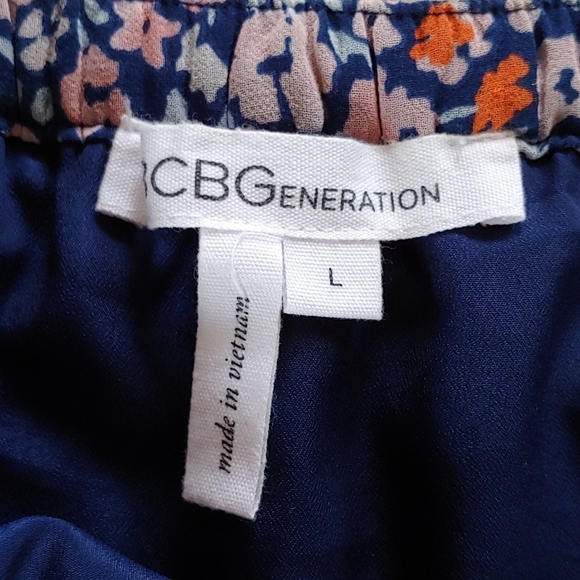 🌠 BCBGENERATION FLORAL SKIRT LARHE - Picture 3 of 4